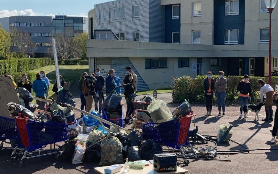Opération Campus Propre