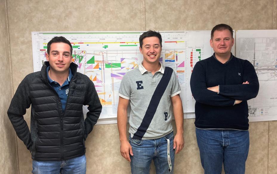 Builders - Etienne Lacroix